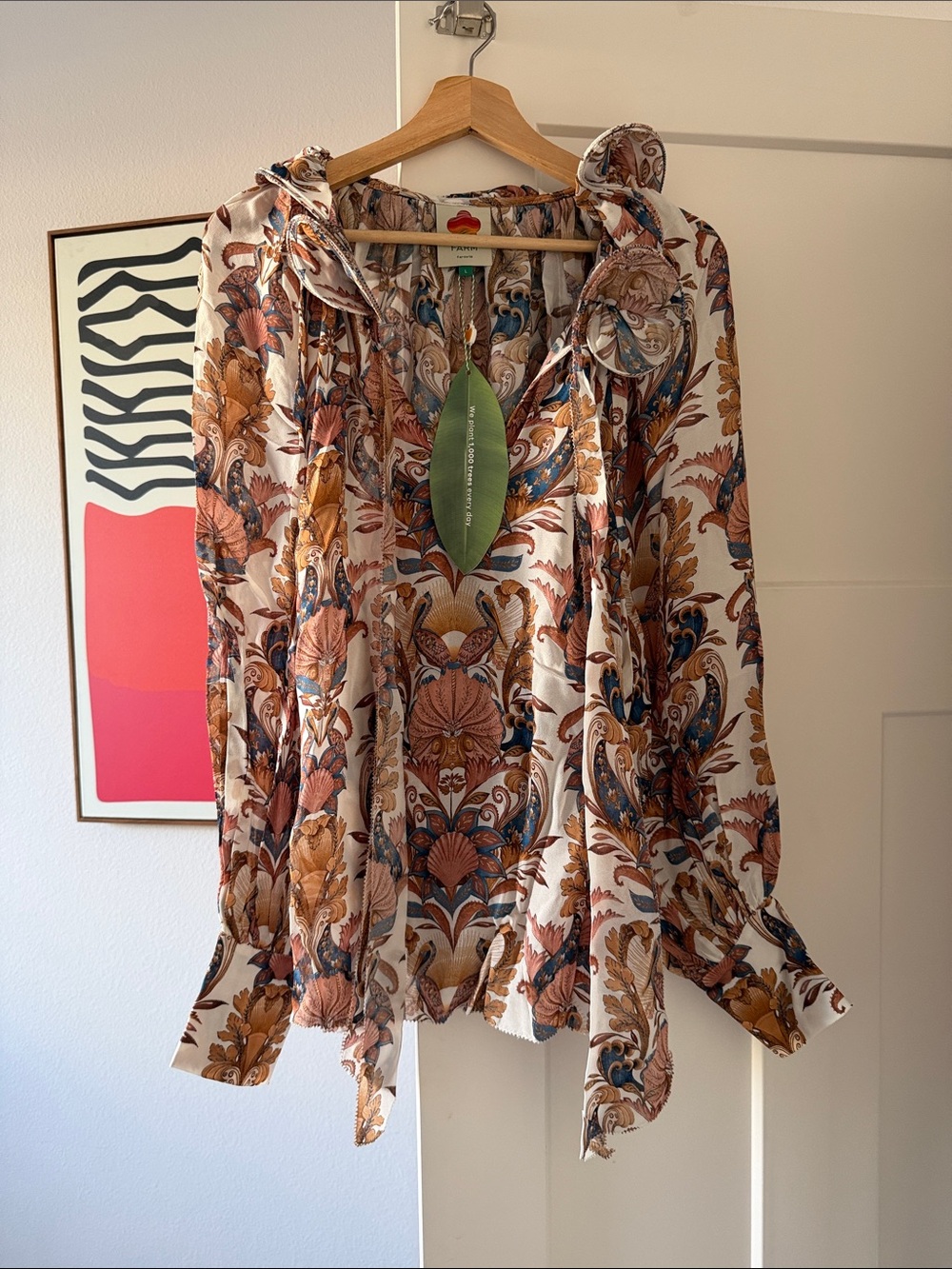 NWT FARM Rio Off-White Sea Garden Ruffled Long Sleeve Blouse size L - Picture 5 of 10